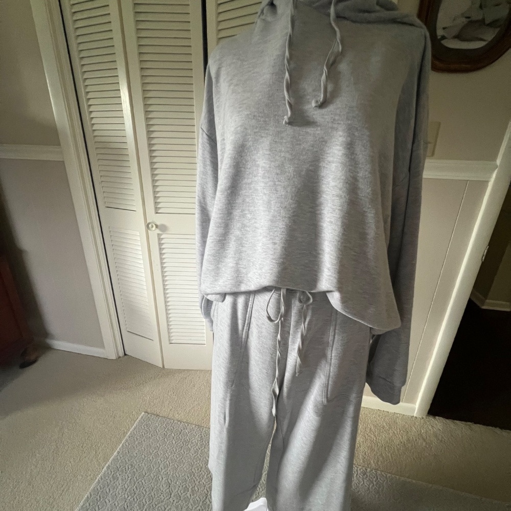 Quince casual set - Picture 8 of 16